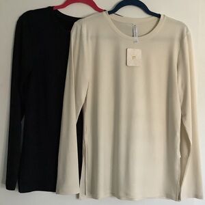 Fabletics Black and Cream Long Sleeve Tees
